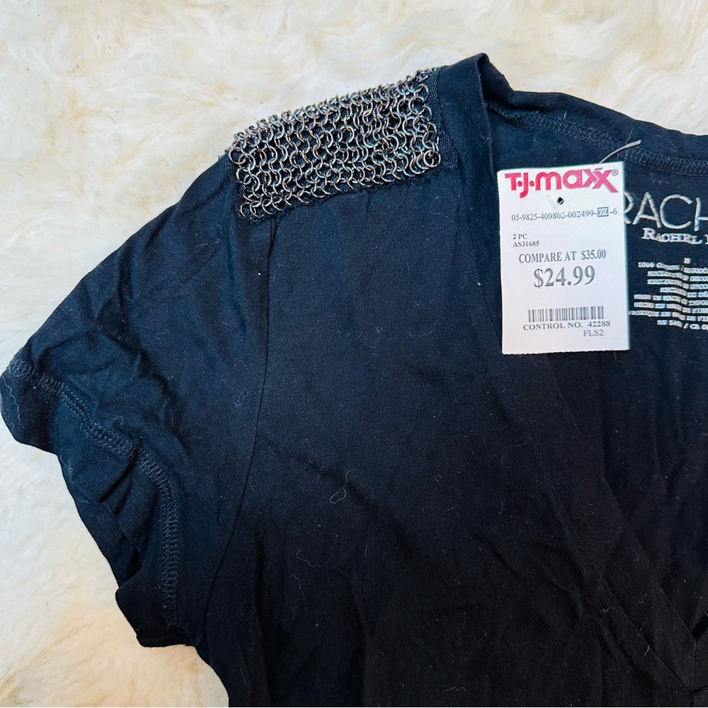 NWT Rachel Roy 100% Cotton Black V-Neck T-Shirt with Embellished Shoulders - Picture 2 of 5